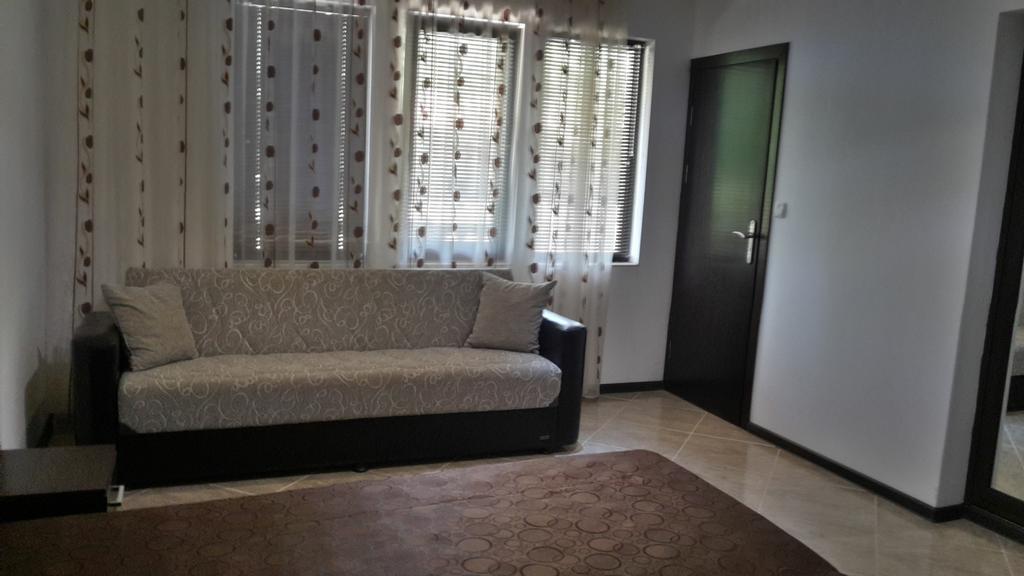 Holiday Park Ranchoto Hotel Kirkovo  Bagian luar foto