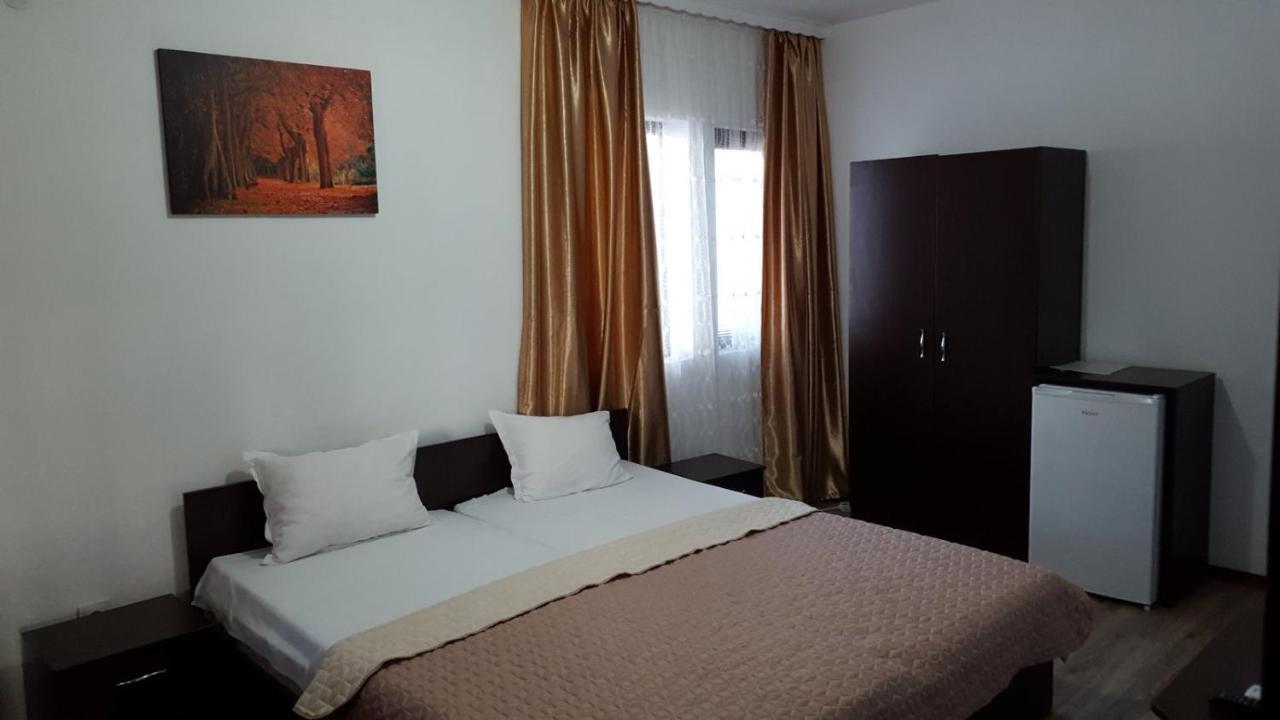 Holiday Park Ranchoto Hotel Kirkovo  Bagian luar foto